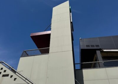 Instalación de ascensor eléctrico sin cámara de maquinaria